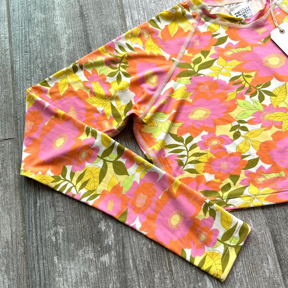 🔥🔥BILLABONG - UNRELEASED SUMMER FOLK CROP LS RASHGAURD🔥🔥 - Picture 4 of 6